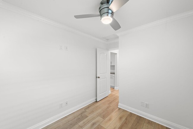 Building Photo - Balboa Peninsula Pool Home