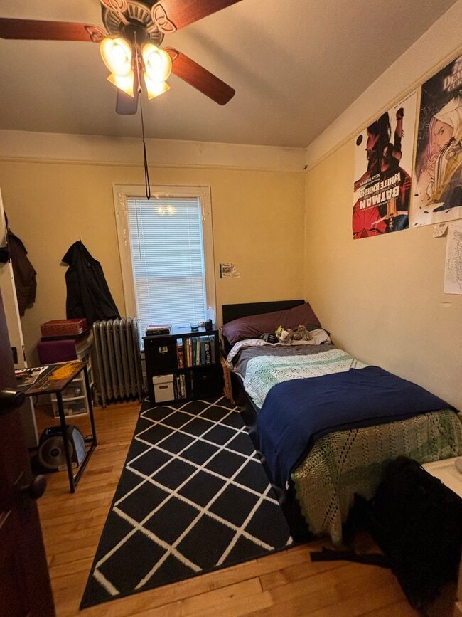 Building Photo - 2901 N Prospect Ave