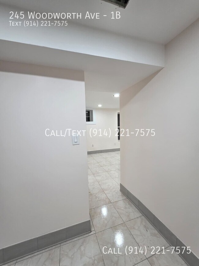 Building Photo - 245 Woodworth Ave