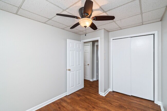 Building Photo - 2751 Jersey Ave