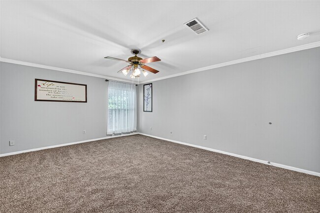 Building Photo - 15068 Kimberley Ct