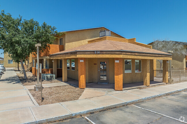 Building Photo - Casa De Roman Apartments