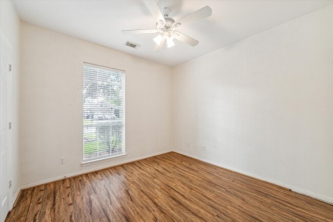 Building Photo - 6151 Galloway Ln