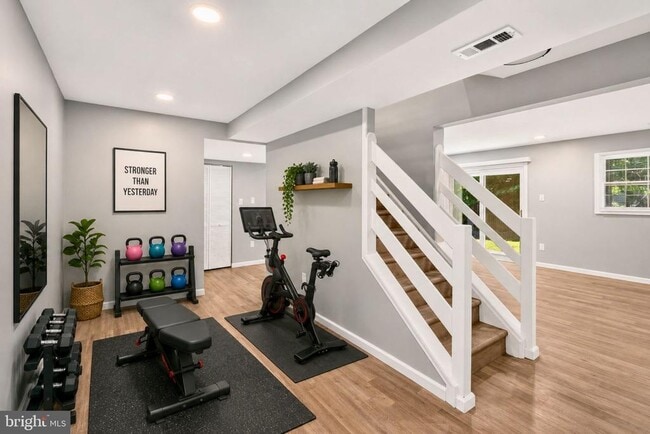 Building Photo - 4752 Carterwood Dr