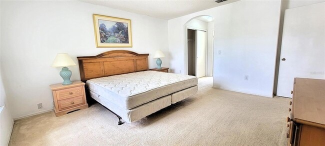 Building Photo - 1212 Sandbrook Dr