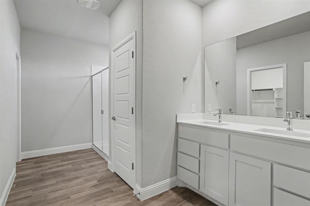 Building Photo - 2321 Ruff Rd