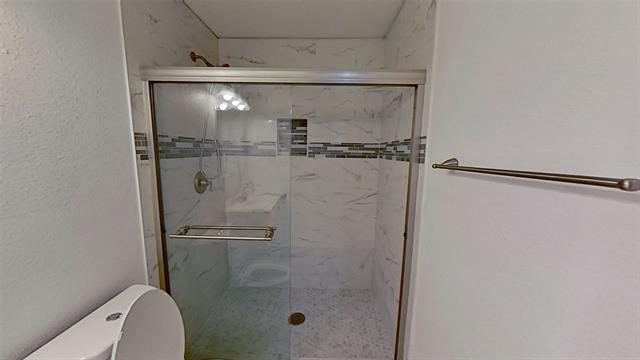 Building Photo - 2320 Brockbank Dr