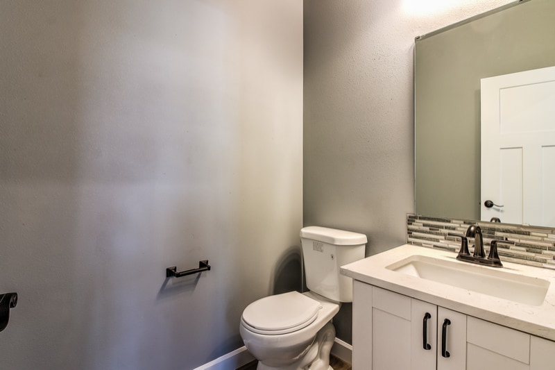 Building Photo - 671 S 83rd Ave