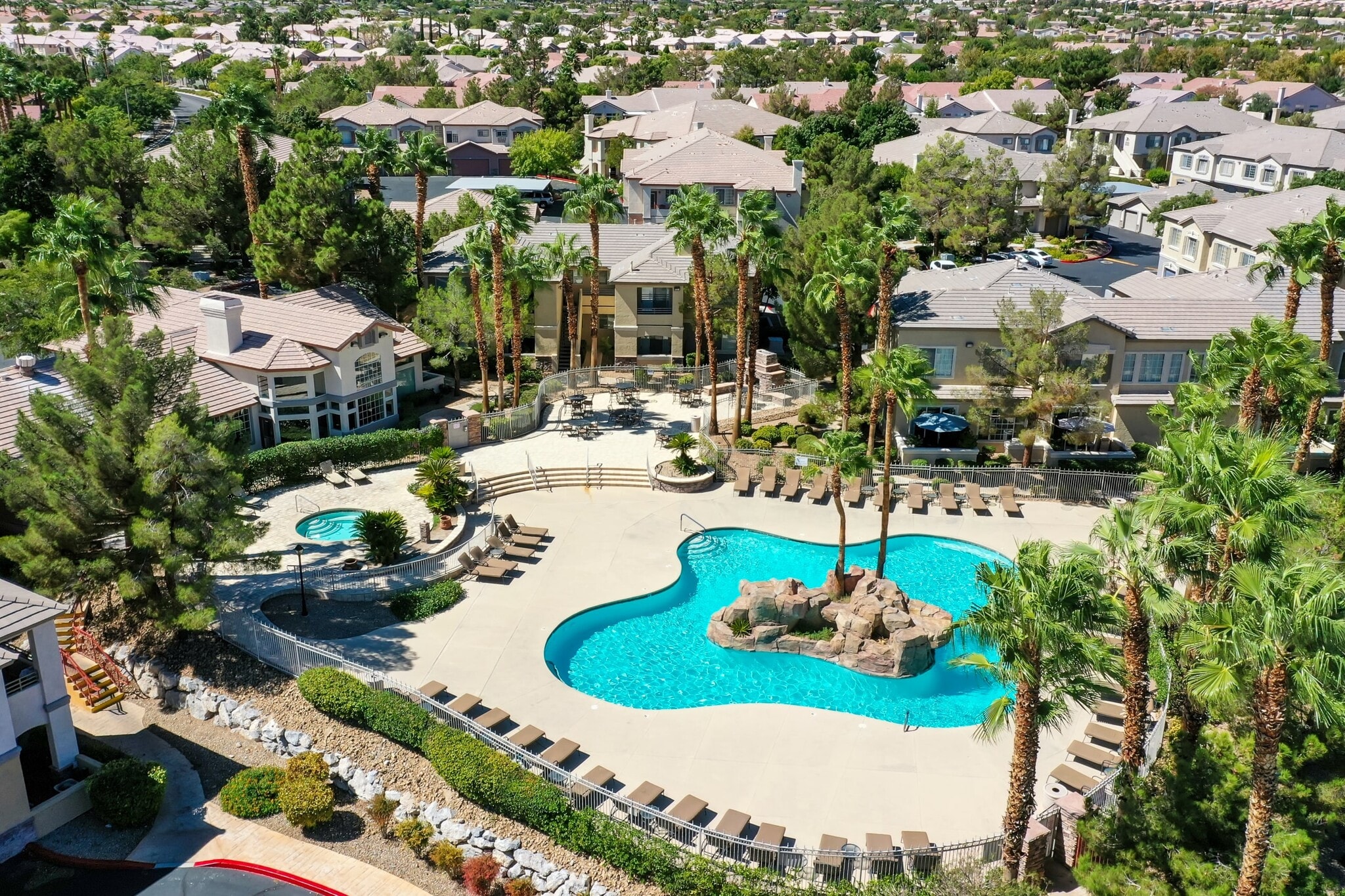 Building Photo - 1621 Queen Victoria St