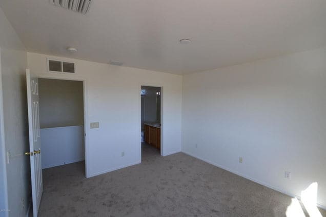 Building Photo - 2038 Silver Grass Pl