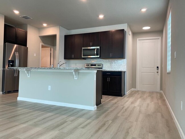 Building Photo - 214 Osprey Preserve Blvd