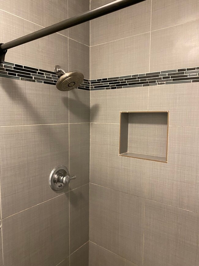 Building Photo - 4444 E Paradise Village Pky N