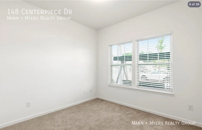 Building Photo - 148 Centerpiece Dr