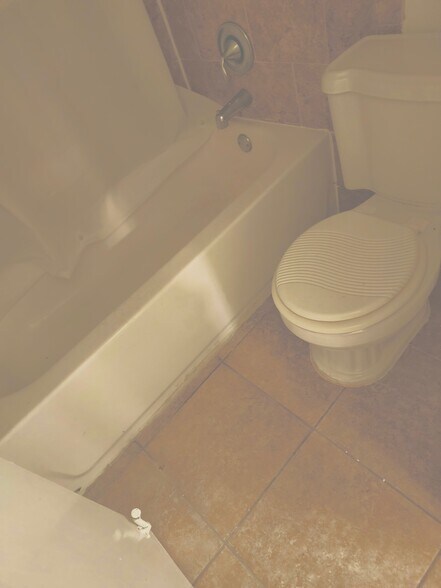 Building Photo - 3001 NW 4th Ter