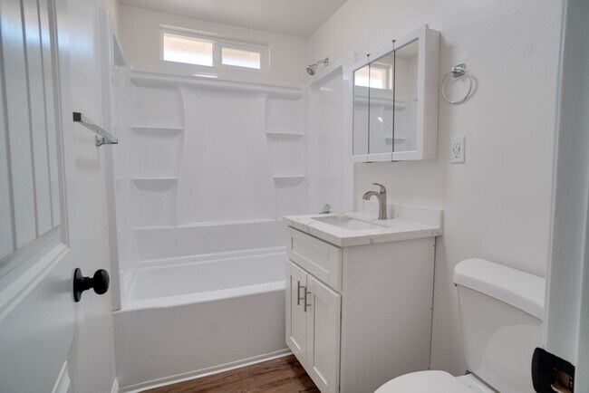 Building Photo - Coleen Ct - Gorgeous, Newly Remodeled 4 Bedroom 2 Bath House near Downtown El Cajon!