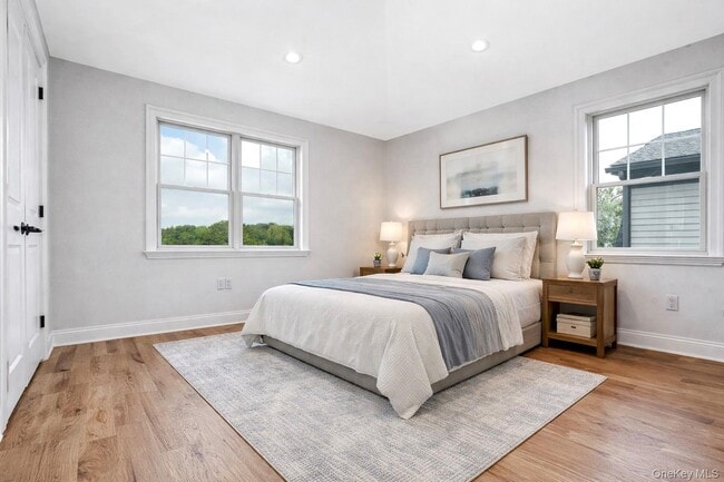 Building Photo - 113 Gainsborg Ave E