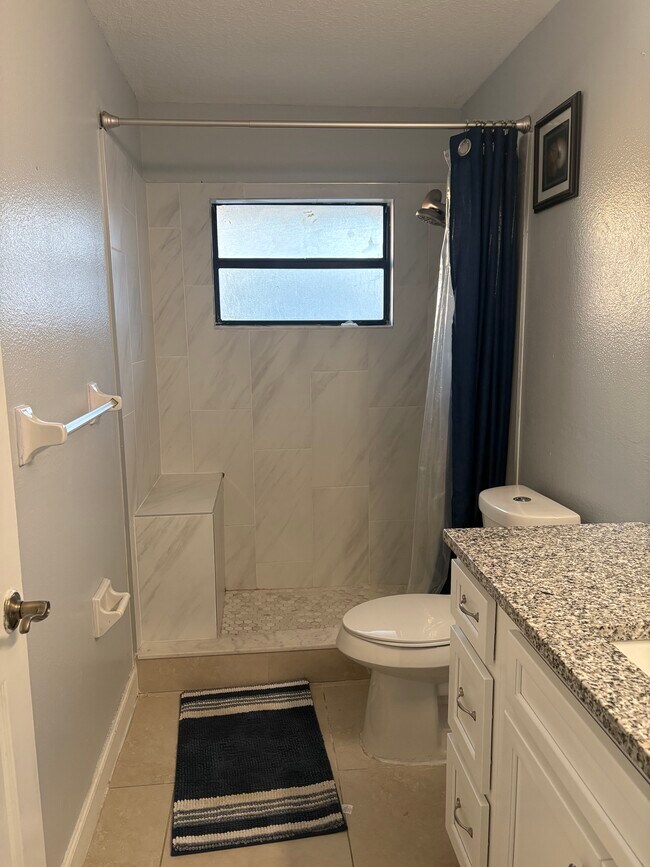 Building Photo - 6356 5th St Cir E