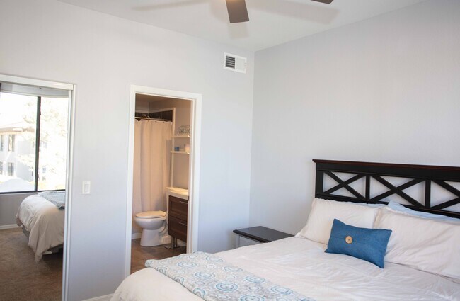 Building Photo - 6900 E Princess Dr