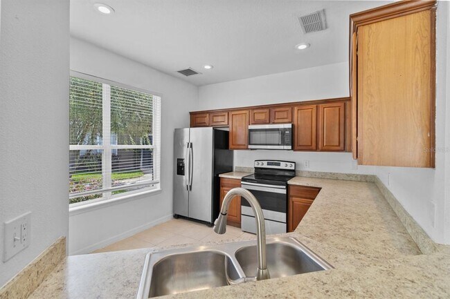 Building Photo - 3520 San Jacinto Cir