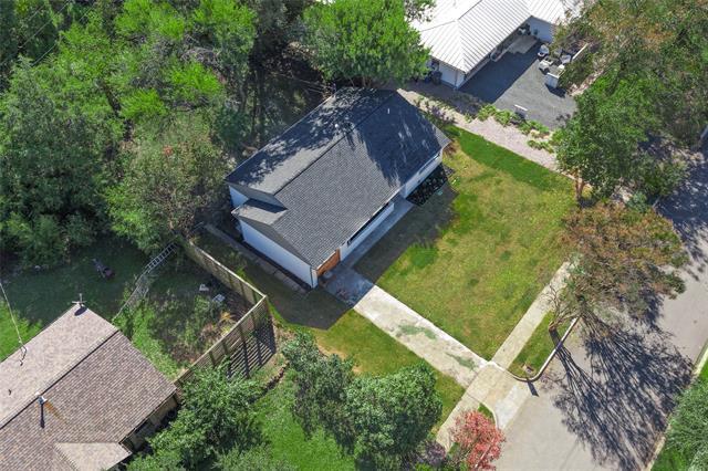 Building Photo - 9946 Kilarney Dr