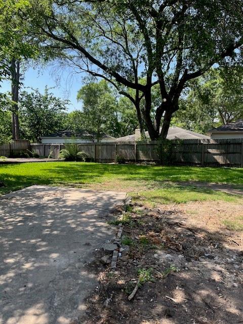 Building Photo - 12646 Westella Dr