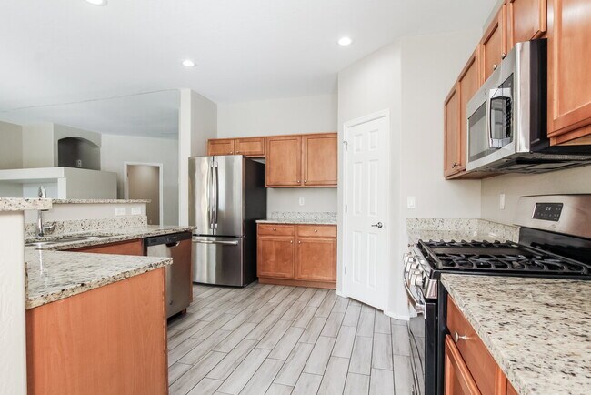 Building Photo - 13797 W Redfield Rd