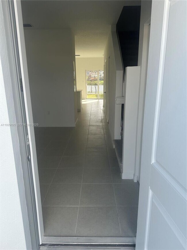 Building Photo - 17904 SW 358th St