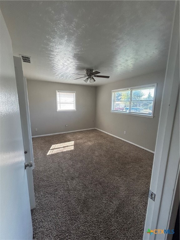 Building Photo - 1302 Cedar Dr