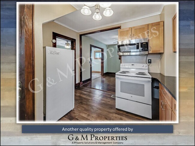 Building Photo - 3-Bedroom Home Rental - Near UofR and Stro...