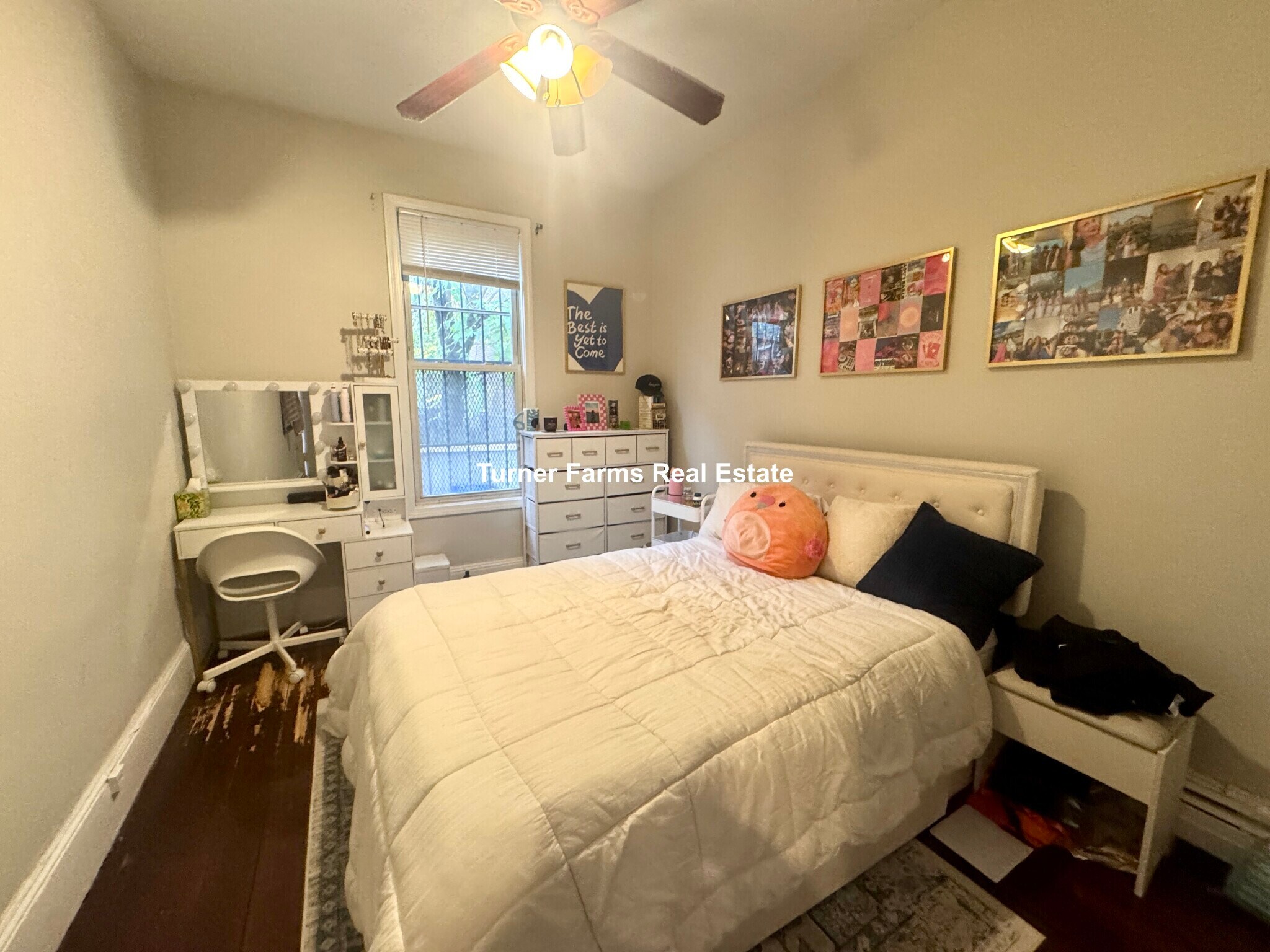 Building Photo - 717 Parker St