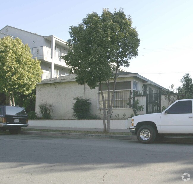 Building Photo - 1510 Freeman Ave