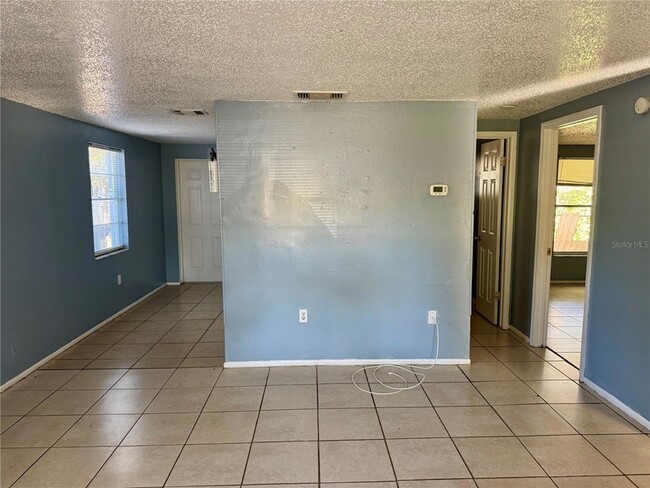 Building Photo - 2311 52nd Ave E