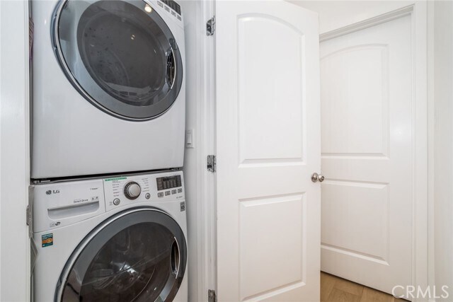 Building Photo - 1444 Stearns Dr