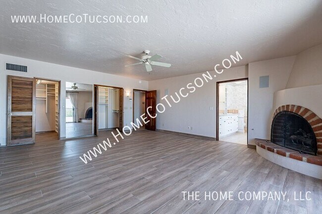 Building Photo - 5411 N Sundance Pl