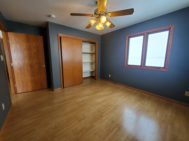 Building Photo - 3579 27th St NE