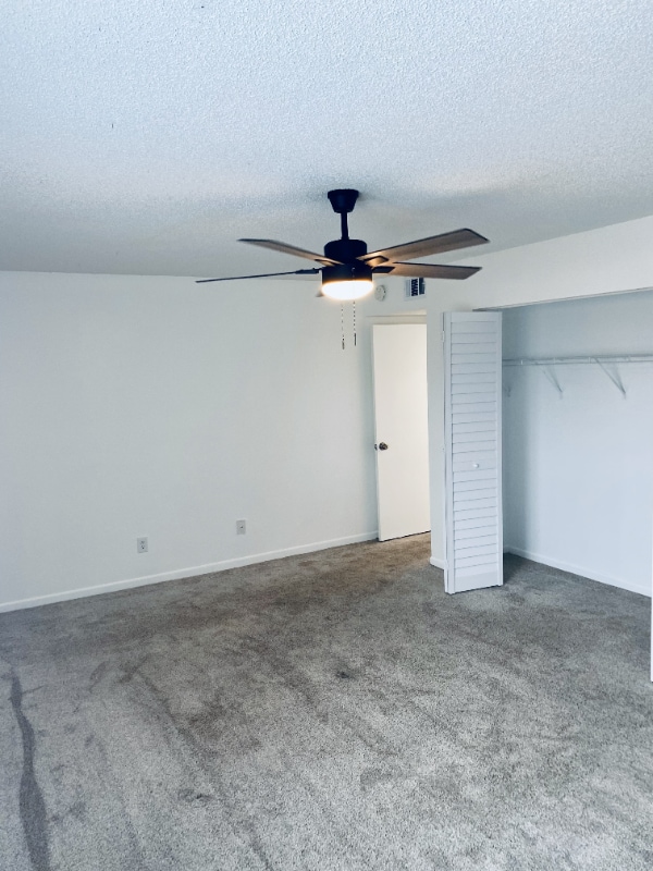 Building Photo - 200 S Sykes Creek Pkwy