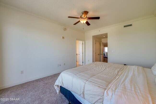 Building Photo - 3245 S Atlantic Ave