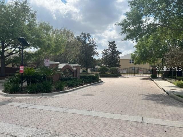 Building Photo - 117 Henley Cir