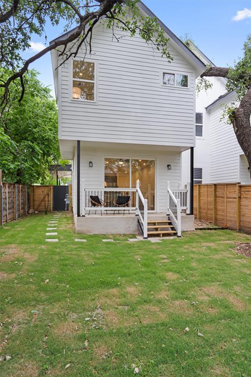 Building Photo - 1208 W Oltorf St