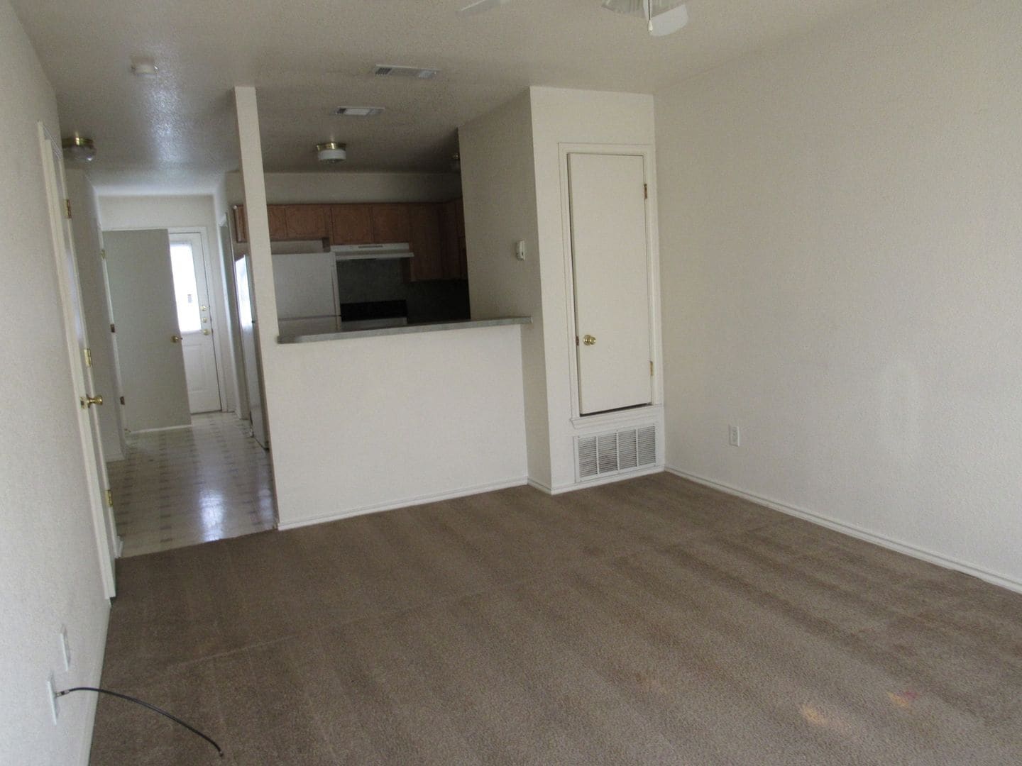 Building Photo - 4409 Mattie Dr