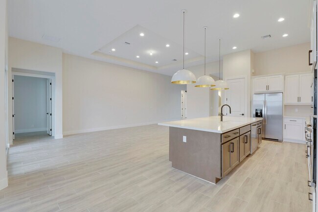 Building Photo - 12549 Nautilus Cir