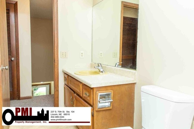 Building Photo - 3800/3802 Keith Cir