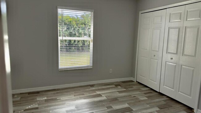 Building Photo - 713 Rue Labeau Cir