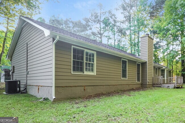 Building Photo - 10916 Clearwater Dr
