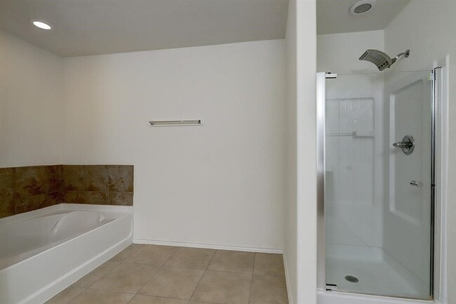 Building Photo - 4514 Evergreen Mdw Ct