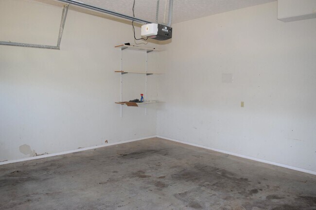 Building Photo - 318 Carmel Valley Way