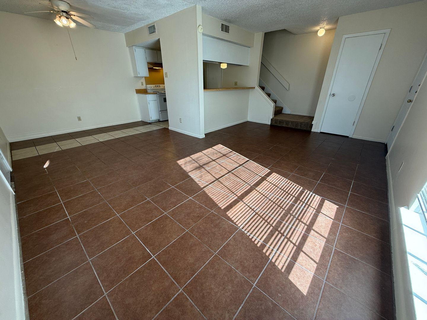 Building Photo - 4504 Chase Cir