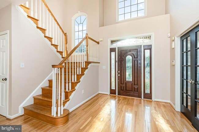 Building Photo - 9212 Isle of Laurels