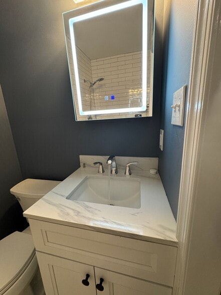 Building Photo - 103 Aspen Ct