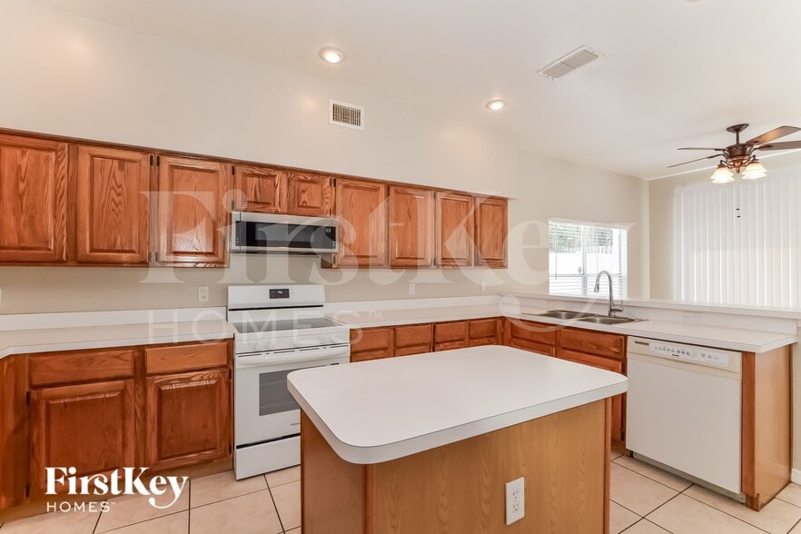 Building Photo - 308 Forrest Crest Ct